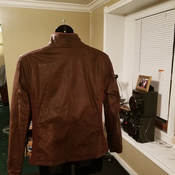 Jacket - Picture 3 of 3